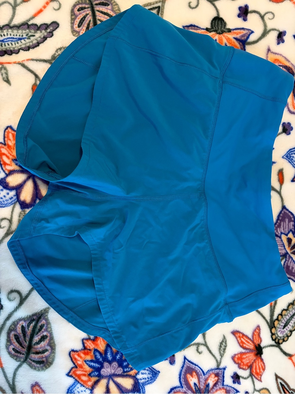 Lululemon speed up shorts 2.5” high rise